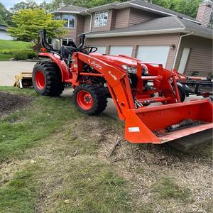 Compre un tractor usado Kubota L2501, entrega rápida, calidad superior, rendimiento de servicio pesado para agricultura y paisajismo, precio asequible - Product Image 3