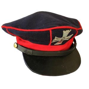 Casquette de terrain du Landwehr prussien (Mütze). Il est fabriqué en 100 % laine et présente une visière et une sangle en cuir. - Product Image 1