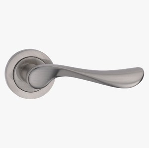 Poignée élégante à levier en zinc et laiton sur poignée de porte intérieure durable en rose avec plaque arrière ronde moderne pour les maisons au meilleur prix - Product Image 3