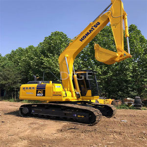 Excavatrice d'occasion Komatsu PC360 de 30 tonnes avec godet de terrassement et composant moteur essentiel - Product Image 4