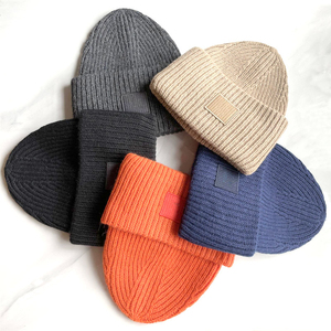 Gorro de lana de punto de invierno con cara sonriente de Cachemira gruesa cálida Unisex, gorros de invierno para mujer y hombre - Product Image 3