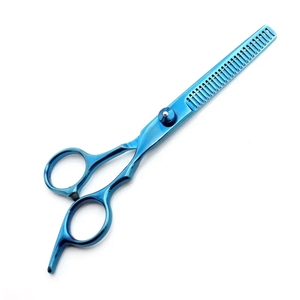 Fournisseur professionnel de ciseaux de coiffure avec gravure de logo personnalisée et service de fabrication OEM - Product Image 3