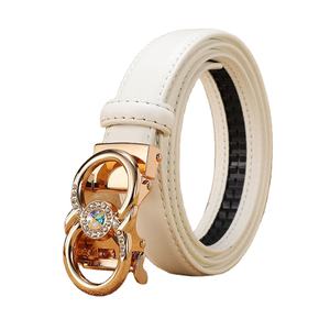 Ceinture en cuir véritable à boucle automatique, en cuir de vachette premium, réglable, vente en gros - Product Image 1