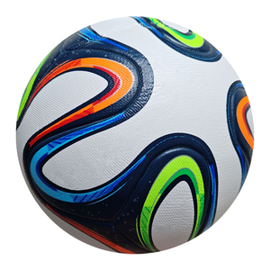 Balón de Fútbol de Alta Demanda, Material de Cuero, Tamaño Personalizado, Alta Calidad, Ligero, el Más Vendido - Product Image 1