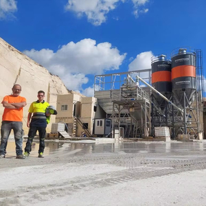 Moteur de pompe de machine de dosage de béton sec avancé de 100 M3/h avec boîte de vitesses PLC et caractéristiques de noyau de roulement - Product Image 1