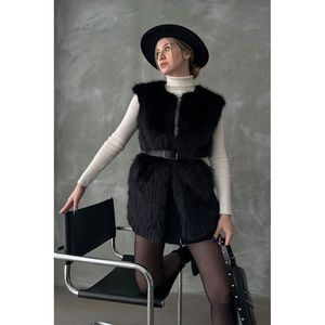 Chaleco Negro con Plumas Topshow al por Mayor - [object Object] - Product Image 1