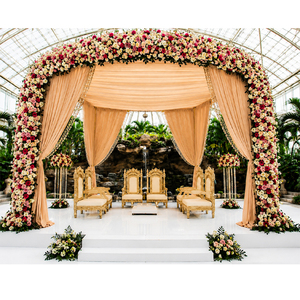 Chaises de cérémonie Vidhi luxueuses sculptées à la main, ensemble exclusif de chaises de mandap de mariage dorées sculptées avec Havankund, à prix abordable - Product Image 1