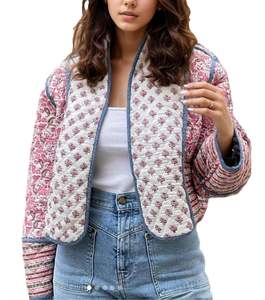 Chaqueta de Plumón para Mujer, Ultra Azul, OEM, con Capucha Ajustable y Acolchado, Chaqueta de Invierno Acolchada para Mujer - Product Image 1