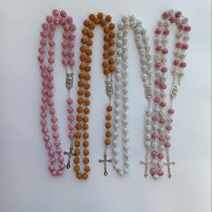 <span class=keywords><strong>Collana</strong></span> <span class=keywords><strong>Rosario</strong></span> Cattolico Personalizzata Multicolore a Sei Strati <span class=keywords><strong>in</strong></span> Lega di Zinco con Croce, Perle Placcate <span class=keywords><strong>Oro</strong></span> e Strass - Product Image 5