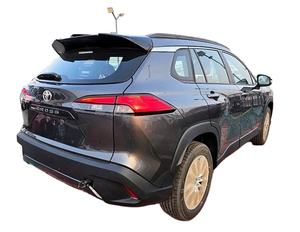 SUV compact d'occasion 2024, moteur essence turbo 2.5-3.0L, sièges en cuir gris, style Premium I Force Max, transmission semi-automatique - Product Image 5