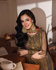 Hot New Pakistani Dress by WS INTERNATIONAL No se vende muy hermoso 1047 - Product Image 4