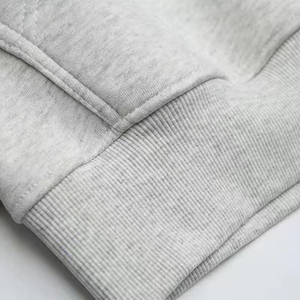 Sweat-shirt en molleton de coton épais de haute qualité, coupe ample et épaules tombantes, personnalisable avec votre logo brodé, écologique - Product Image 6