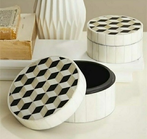 Boîte d'incrustation en os rond fait à la main, Design élégant, boîte de rangement de bijoux décoratifs pour l'exportation en gros - Product Image 2