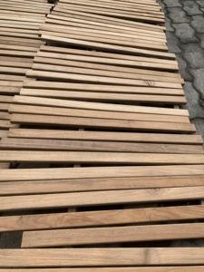 Suelo de madera dura de teca sólida, diseño industrial T & G, estilo E4E, 18mm X 90/120mm X 400-1200mm, tratamiento de baño solar - Product Image 2