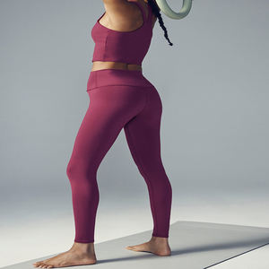 Top Premium Diseño personalizado Ecológico Pantalones de Yoga de cintura alta Deporte Tight Spandex Gym Leggings con función de fruncido en el trasero - Product Image 6