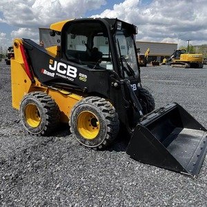 Chargeuse compacte sur chenilles JCB avec un puissant système hydraulique pour des performances intensives, conçue pour les professionnels - Product Image 3