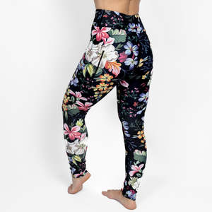 Women's High Waist Elastic Yoga <b>Leggings</b> with Push-up Feature Seamless Drip Dye Technique Solid Pattern - Product Image 2