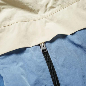 Veste coupe-vent légère à capuche pour homme, 100% nylon, séchage rapide, respirante, veste décontractée d'hiver avec logo sur le devant - Product Image 5