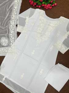 SALWAR KAMEEZ DE DISEÑO CON TRABAJO KASHMIRI DE LUJO PARA FIESTAS DE INVIERNO - Product Image 3