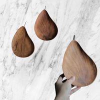 Assiettes en bois en forme de vente chaude Design minimaliste inspiré du fruit de la poire écologique et esthétique