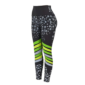 Legging de alta calidad para mujeres adultas Diseño de color único Característica de secado rápido Nuevo diseño Cintura de sublimación disponible Cantidad a granel - Product Image 3