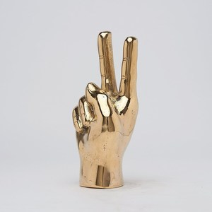 มือสันติภาพทองแดงขัดเงาด้วยเรืองแสงสีทอง ประติมากรรมสีบรอนซ์ของคู่รักในหัวใจ สัญลักษณ์ความรัก งานศิลปะ ตกแต่งบิดทอง - Product Image 4