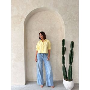 Camisa Informal de Mujer TOPSHOW, Tejida en Algodón y Poliéster, con Detalle de Mariposa en la Espalda, Blusa Elegante de Manga Larga para Uso Diario, Amarilla - Product Image 4