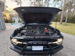 Ford Bronco Outer Banks 2022 d'occasion, 14 100 miles, 4x4, avec les packs High et Luxe, configuration pour remorquage en plat - Product Image 6