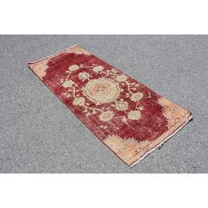 Turkish Rug, 2.7x6.4 ft Vintage Rug, <b>Red</b> White Abstract <b>Wool</b> Rug - Product Image 1