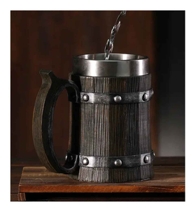 Mug en bois classique personnalisé gravé de style américain - Réutilisable et portable pour les festivals Renaissance et le LARP (Jeu de rôle en direct) - Product Image 2