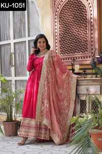 Ropa étnica india Shimmer Vichitra con lentejuelas ricas bordadas Trabajo Anarkali Vestidos con lentejuelas y trabajo bordado Dupatta - Product Image 4