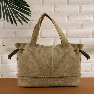 Bolso de mano tejido a rayas clásico en blanco y tostado con asas duraderas a precio barato y al por mayor-Precio de fábrica - Product Image 5