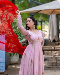 ชุดเดรสผ้าซาตินลายจอร์เจียแบบอินเดียพร้อมลำดับสำหรับเทศกาลแต่งงานเทศกาลซาลวาร์คาเมซชุดสำหรับผู้หญิงเสื้อผ้าสไตล์ชั้นนำ - Product Image 2