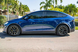 Nettoyer utilisé 2023 Tesla Model X AWD - Product Image 5