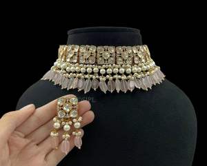 Elegante conjunto de perlas y gargantilla Royal Kundan gargantilla con pendientes para mujeres niñas para compromiso de boda - Product Image 2