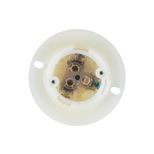 ปลั๊กไฟฟ้าแบบหมุนล็อค Hubbell รุ่น J-502 รองรับมาตรฐาน NEMA L5-15 15A 125V 50-60HZ ช่องเสียบแบบมีหน้าแปลน ป้องกันระดับ IP20 สำหรับใช้ในครัวเรือน - Product Image 3