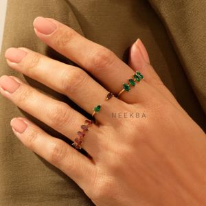 Anillo de 5 piedras hecho a mano con forma de marquesa, esmeralda de laboratorio, anillo de oro amarillo sólido de 10K, anillo de Esmeralda delicado de proveedor indio - Product Image 4