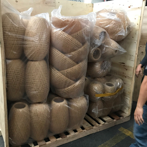 Lámpara de bambú hecha a mano Natural de alta calidad, luz de ratán tejida para decoración interior y exterior - Product Image 4