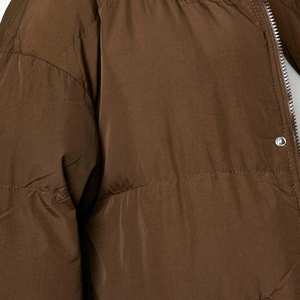 Veste matelassée pour femmes Veste légère et chaude avec fermeture à glissière Parfaite pour une superposition personnalisée - Product Image 6