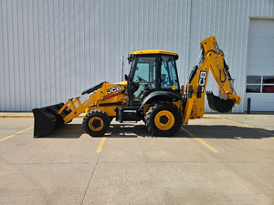 Chargeuse sur pneus JCB 3CX-14 de 8,4 tonnes - Product Image 5