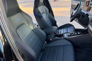 Volkswagen Golf R 2024, 315 ch, 4 cylindres turbocompressés, transmission intégrale, système de différentiel transversal XDS - Product Image 6