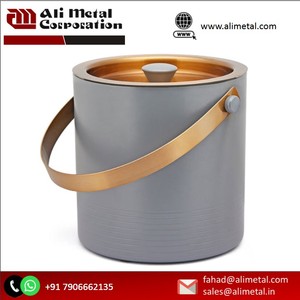 ถังน้ำแข็งสแตนเลสพร้อมแท่งและอุปกรณ์บาร์ที่จำเป็นพร้อมขาตั้งไม้สำหรับบาร์ที่บ้านและปรับแต่งได้อย่างเต็มที่ - Product Image 4