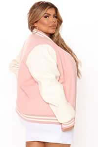 Veste universitaire pour femmes logo personnalisé OEM Streetwear tricoté doublure en laine tissu polaire imprimé bouton de support hiver extérieur baseball - Product Image 4