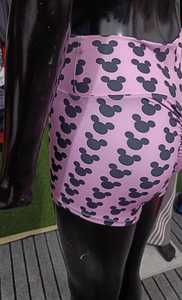 Pantalones cortos de entrenamiento ajustados de cintura alta OEM para mujeres Proveedor de sujetadores deportivos Ropa deportiva - Product Image 5