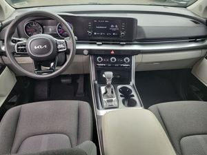 Kia Carnival LX FWD 2024 USADO - Product Image 2