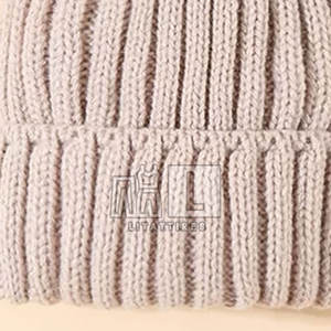 หมวกไหมพรมถักแจ็คการ์ด - Product Image 6