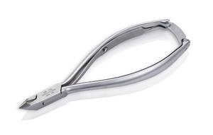 Pince à cuticules NGHIA Vietnam OMI CB-102 en acier inoxydable, manche gris, système de verrouillage, gamme premium - Product Image 5