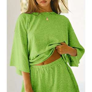 Vente en gros Ensemble haut et short pour femme Vêtements deux pièces pour femme pour la mode estivale et un usage quotidien - Product Image 2