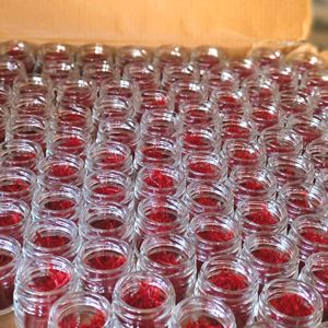 Safran du Cachemire de qualité supérieure A+++ 100% safran original cueilli à la main Riche arôme et longues brins Disponible en emballages de 1g 2g et 5g - Product Image 3