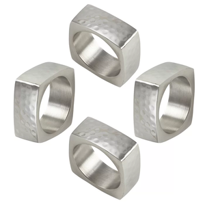 Anneaux de serviette martelés en aluminium de luxe faits à la main en gros Table de fête de couleur personnalisée décorative de haute qualité meilleurs anneaux de serviette - Product Image 5